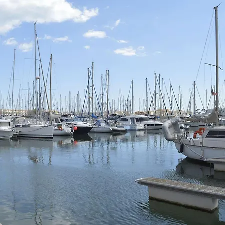 Apartment Studio 2 Pers, Au Coeur Du Port, A 850 M De La Plage - Cap D'agde - Fr-1-249-293 *